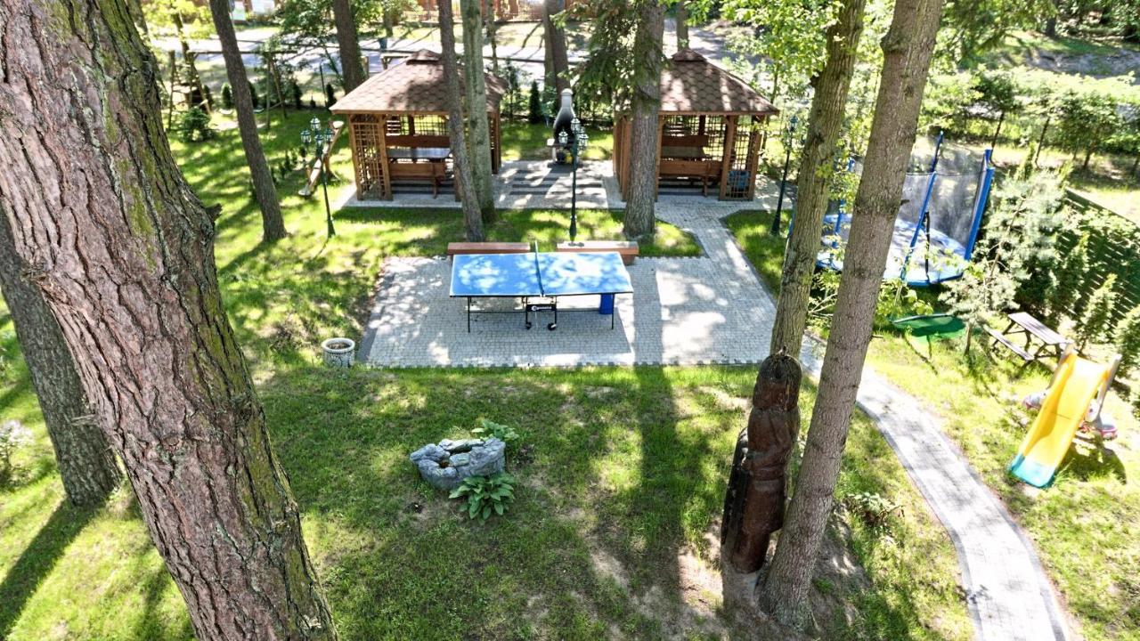 Lc Pokoje & Apartamenty Pobierowo Exterior photo