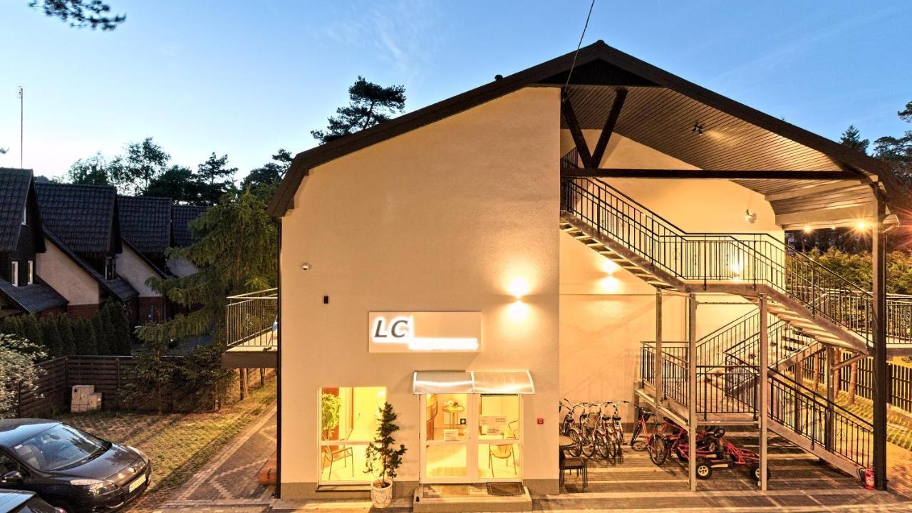 Lc Pokoje & Apartamenty Pobierowo Exterior photo