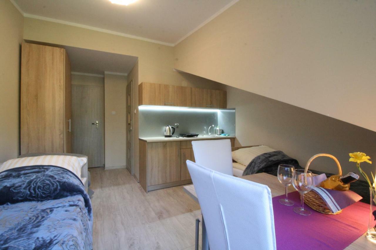 Lc Pokoje & Apartamenty Pobierowo Exterior photo